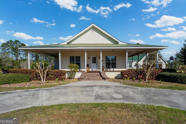 3300 CONNOR Lane, Waycross