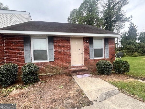 140 Lanier Drive, Statesboro