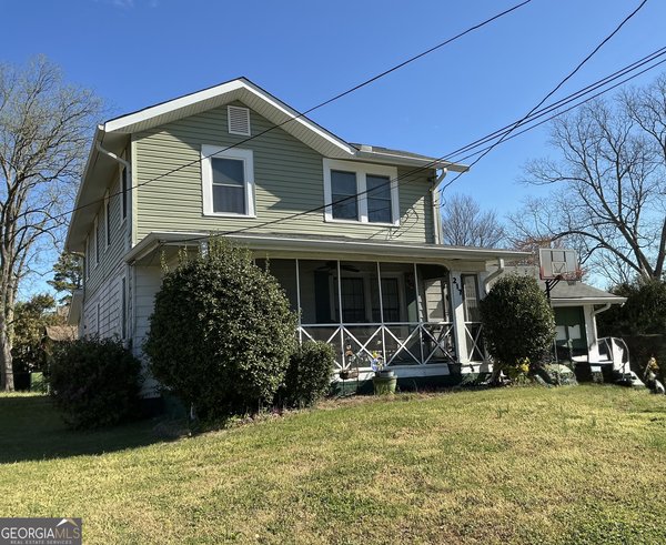 217 Montgomery Street, Marietta