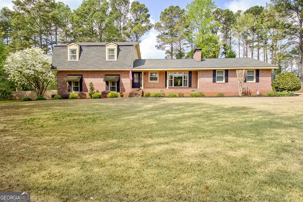 44 Camellia Circle Newnan