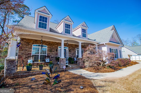 6170 Hedgestone Way Douglasville - main photo