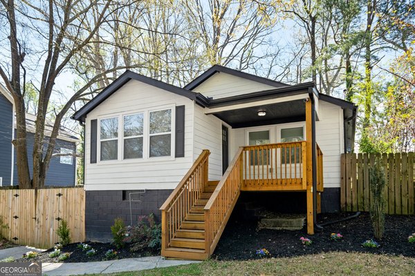 1422 Kennesaw Drive, Atlanta