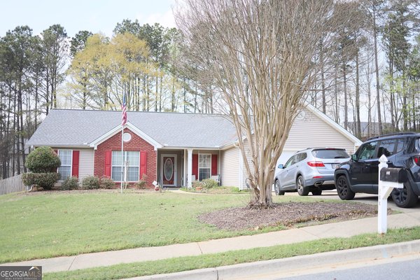 244 Natchez Circle, Winder