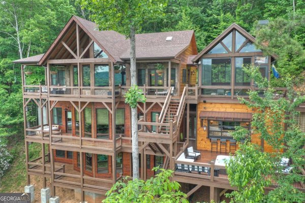 436 Geronimo Road, Blue Ridge