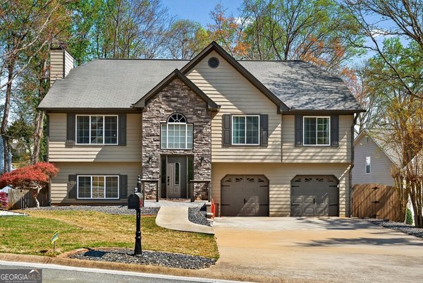 2113 Township Drive Woodstock