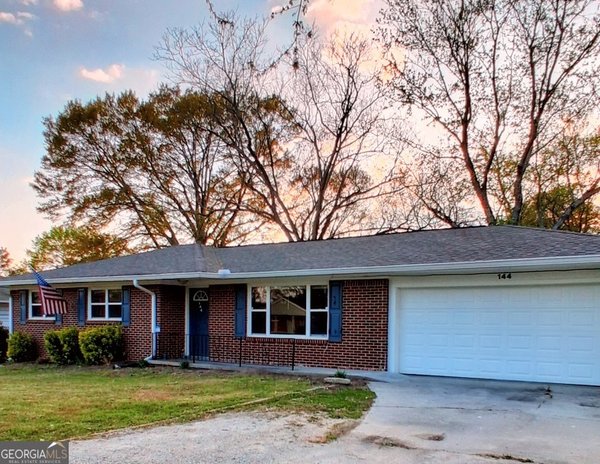 144 Clifford Street, Loganville