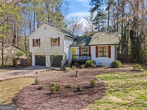 3065 Sumit Wood Drive, Kennesaw