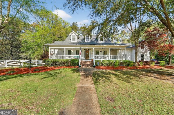 100 Cambridge Drive, Rincon