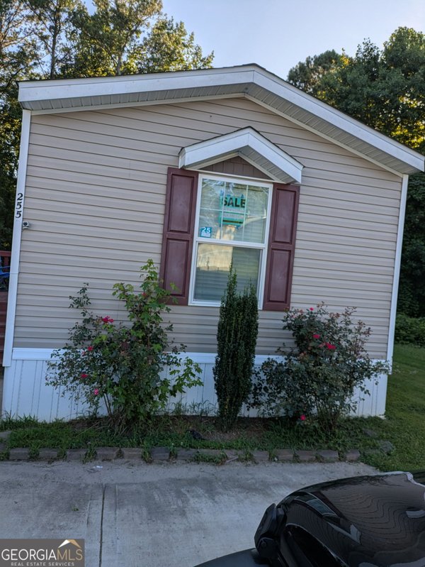 255 Greenview Circle, Fayetteville