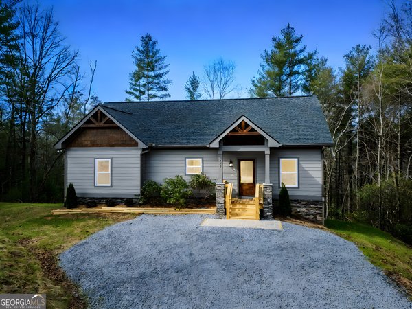 325 River Mountain Road, Murphy