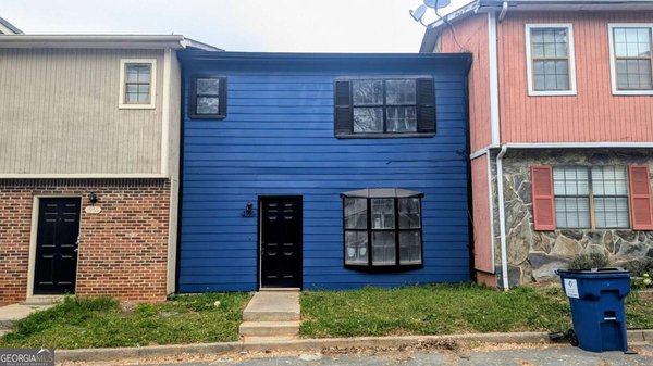 1966 Padgett Drive, Austell