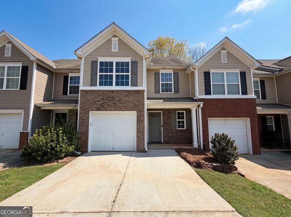 258 Alcovy Walk Drive, Lawrenceville