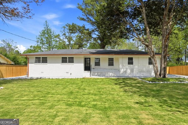 5542 Joeclay Drive, Stone Mountain