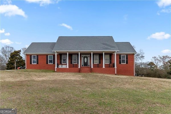 2984 Berry Road, Loganville