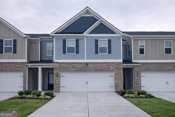 6355 Warbler Court Morrow