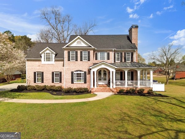 120 Lake Park Drive Sharpsburg