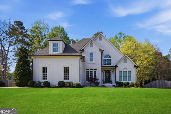 675 Silver Peak Court, Suwanee
