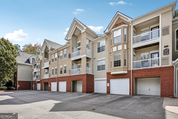 2211 Westchester Ridge Atlanta