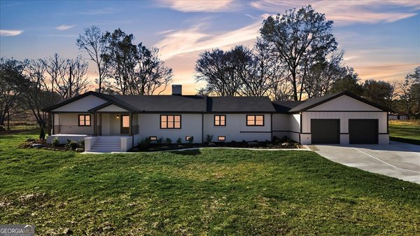 32 Church Street Taylorsville