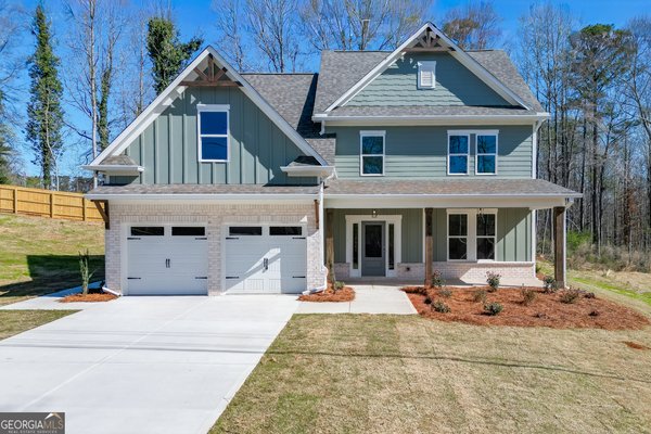 929 Lakeview Commerce