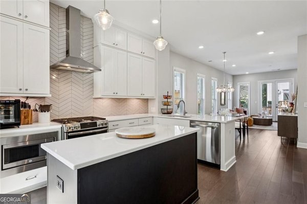 4219 Deming Circle, Sandy Springs