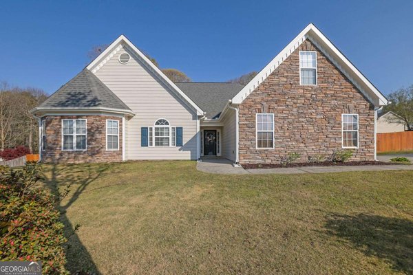 1496 Anita Bluff Circle Lawrenceville