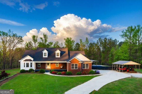 7933 Giles Road Douglasville