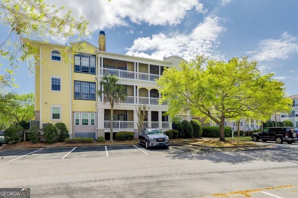 2131 Whitemarsh Way Savannah