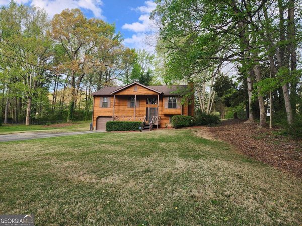 3635 Glenbrook Drive Douglasville