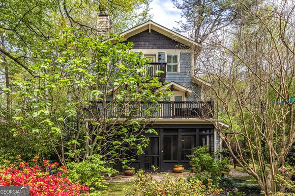 525 Magnolia Drive, Pine Lake