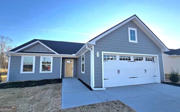 37 Summer Club Boulevard, Rome