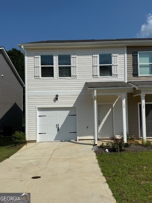 135 Red Oak Trail, Milledgeville