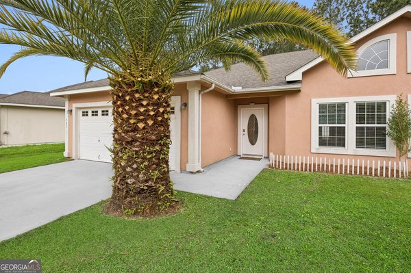 121 Magnolia Court, Kingsland