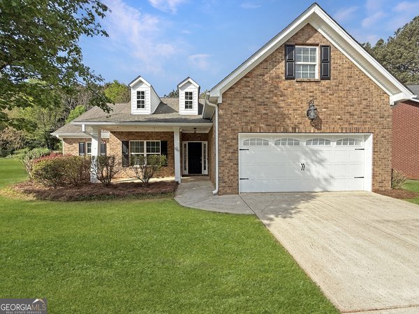 1100 Brookshire Court, Bogart