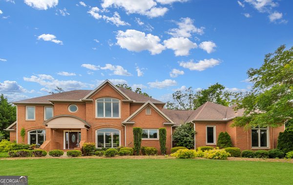 5653 Tuxedo Drive Douglasville