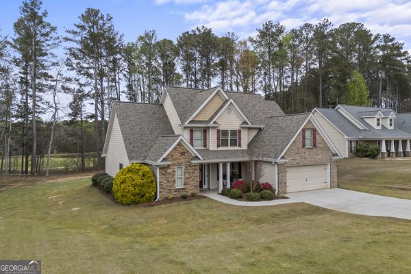 404 Copper Ridge Drive, Loganville