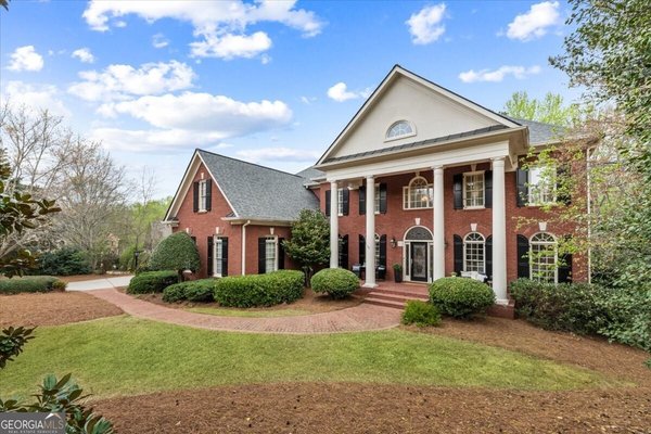 210 Ansley Close Roswell