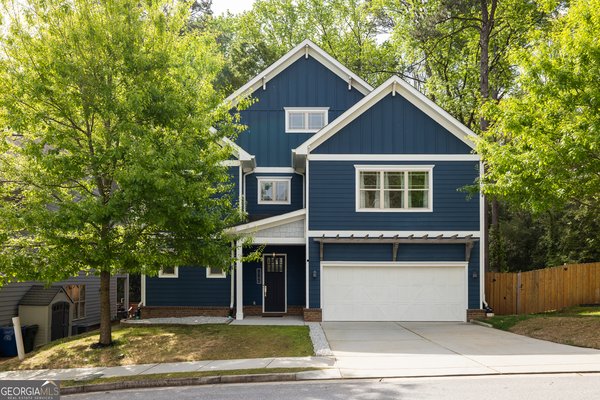 1745 Russell Street Atlanta