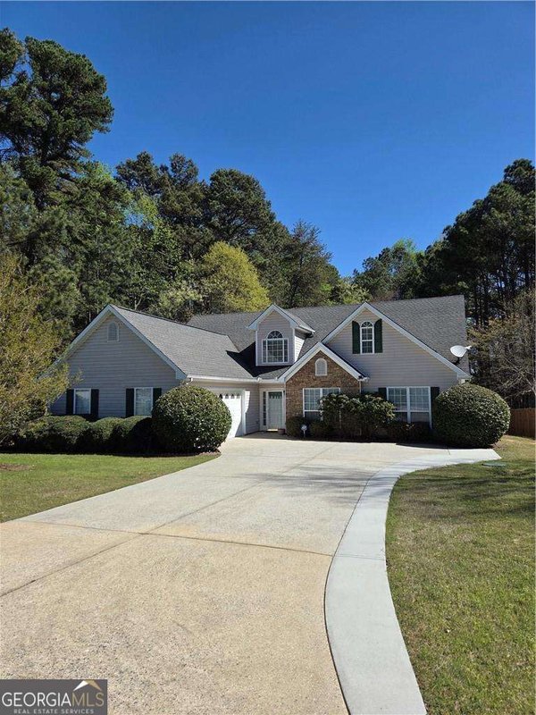 2575 Hamilton Parc Lane, Buford