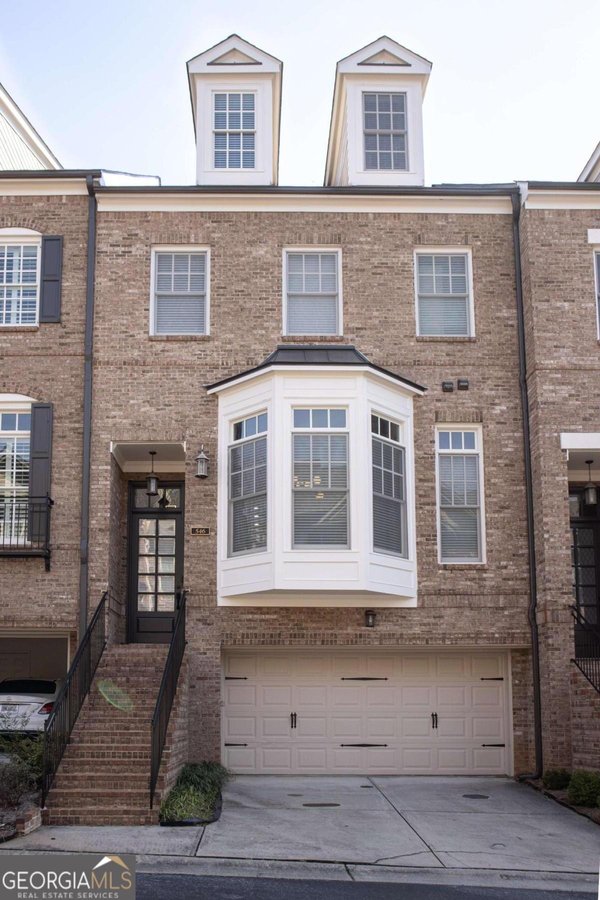 546 Sarabrook Place, Sandy Springs