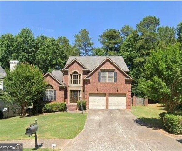 1194 Manor Crest Court Marietta