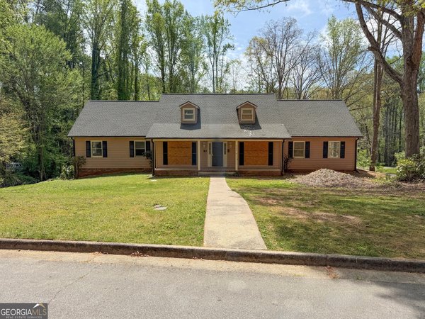 4957 Revere Court Douglasville
