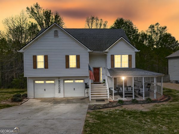 68 Arbor Hills, Talking Rock