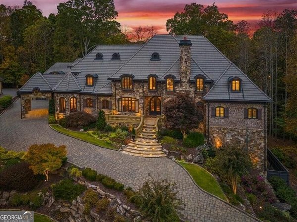 2081 Reverie Ridge Marietta