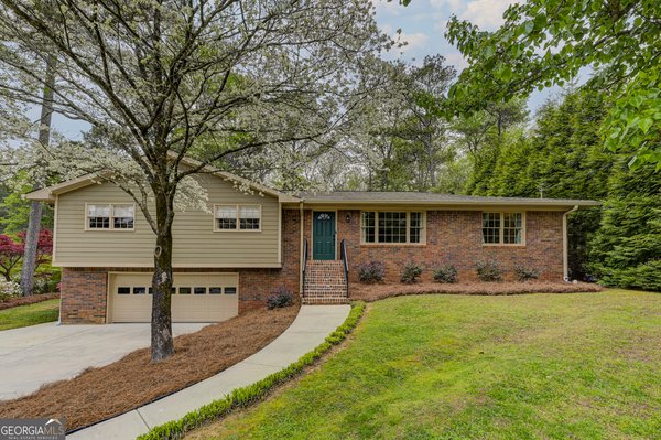 2945 Wendy Lane Marietta