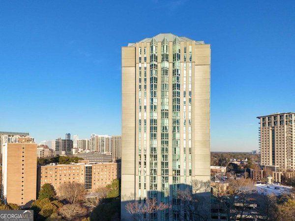 2870 Pharr Court South, Atlanta