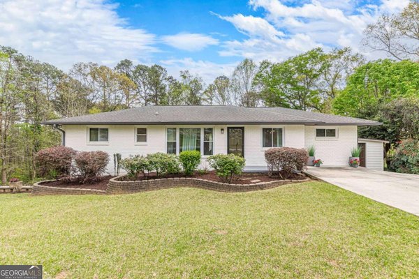 2396 Elmwood Circle, Smyrna