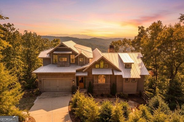207 Utana Bluffs Trail, Ellijay