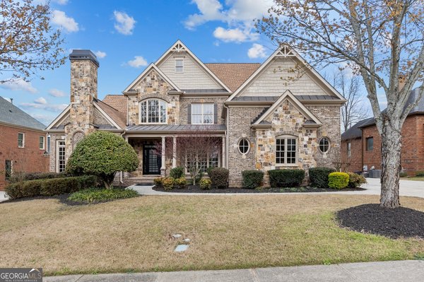 2302 Walkers Glen Lane, Buford