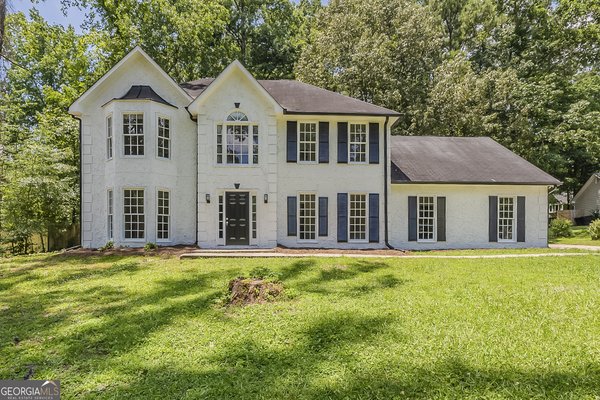 1056 Retner Drive Mableton